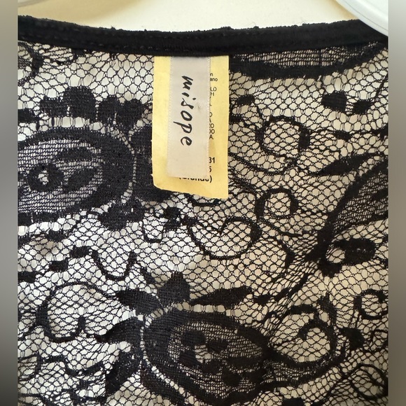 Misope lace mini dress with slip - Picture 4 of 6